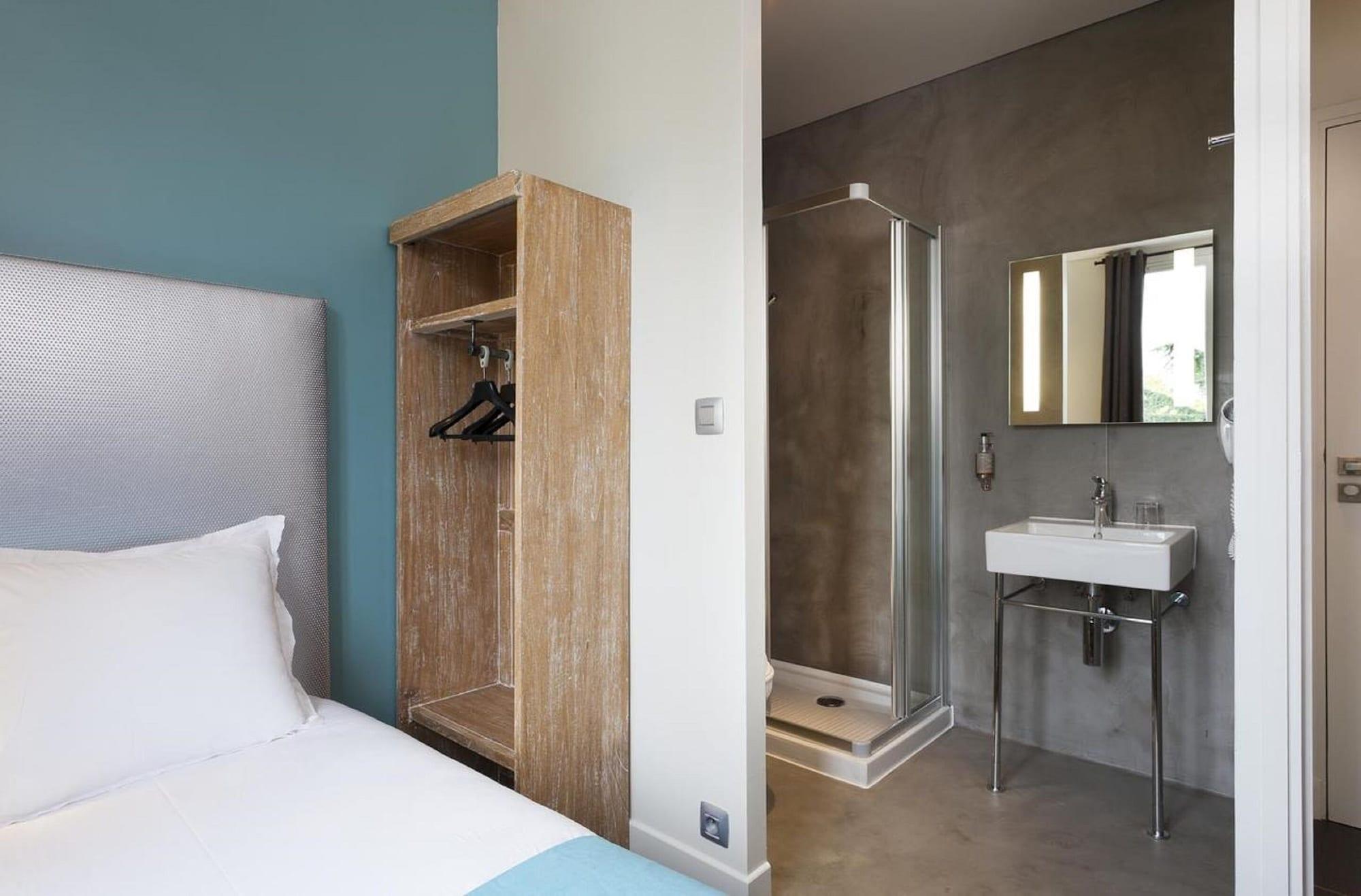 Hotel Douglas Puteaux Room photo