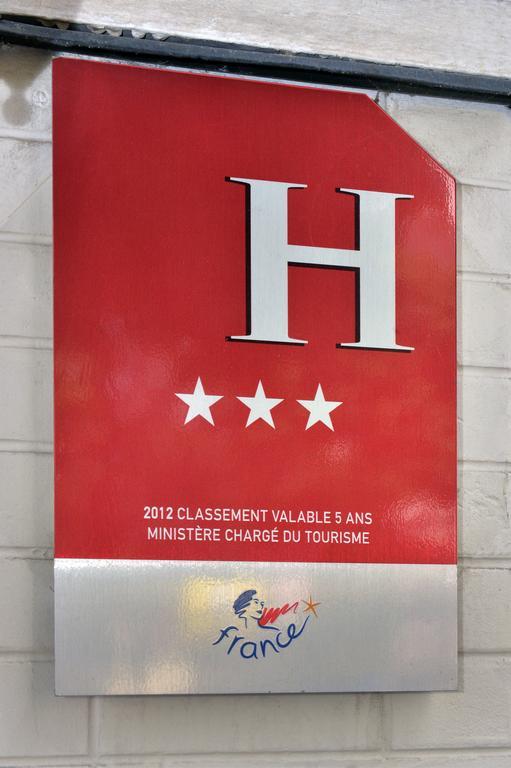Hotel Douglas Puteaux Exterior photo